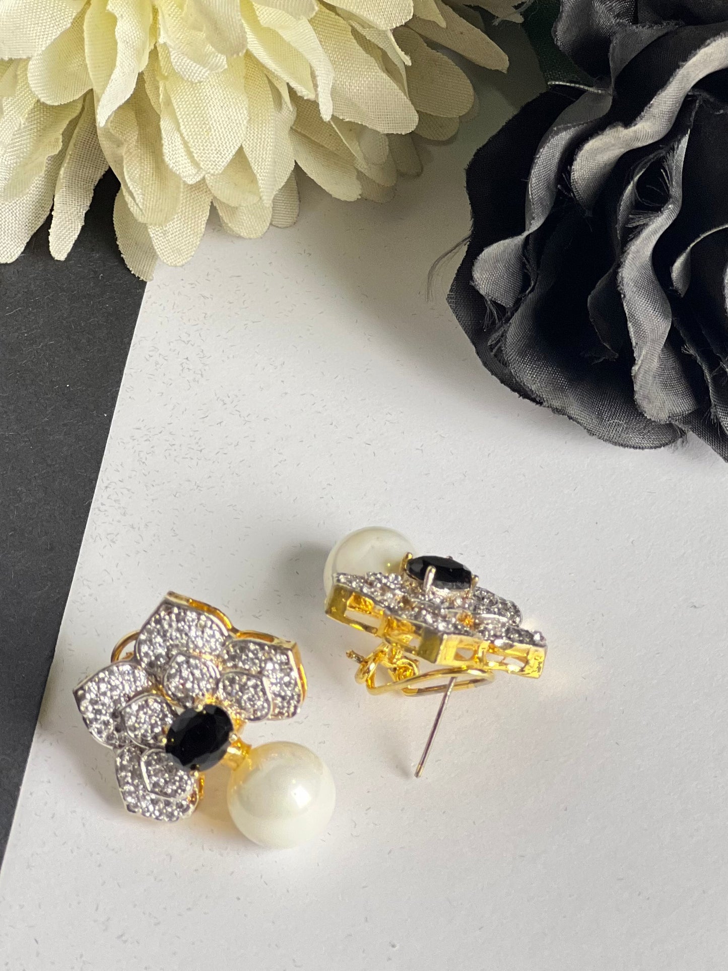 Luxe Floral Pearl Elegance