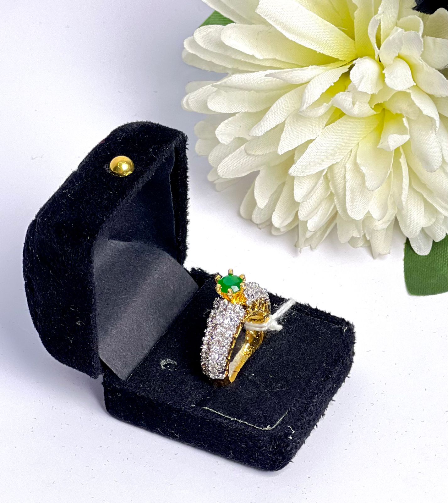 Emma ring