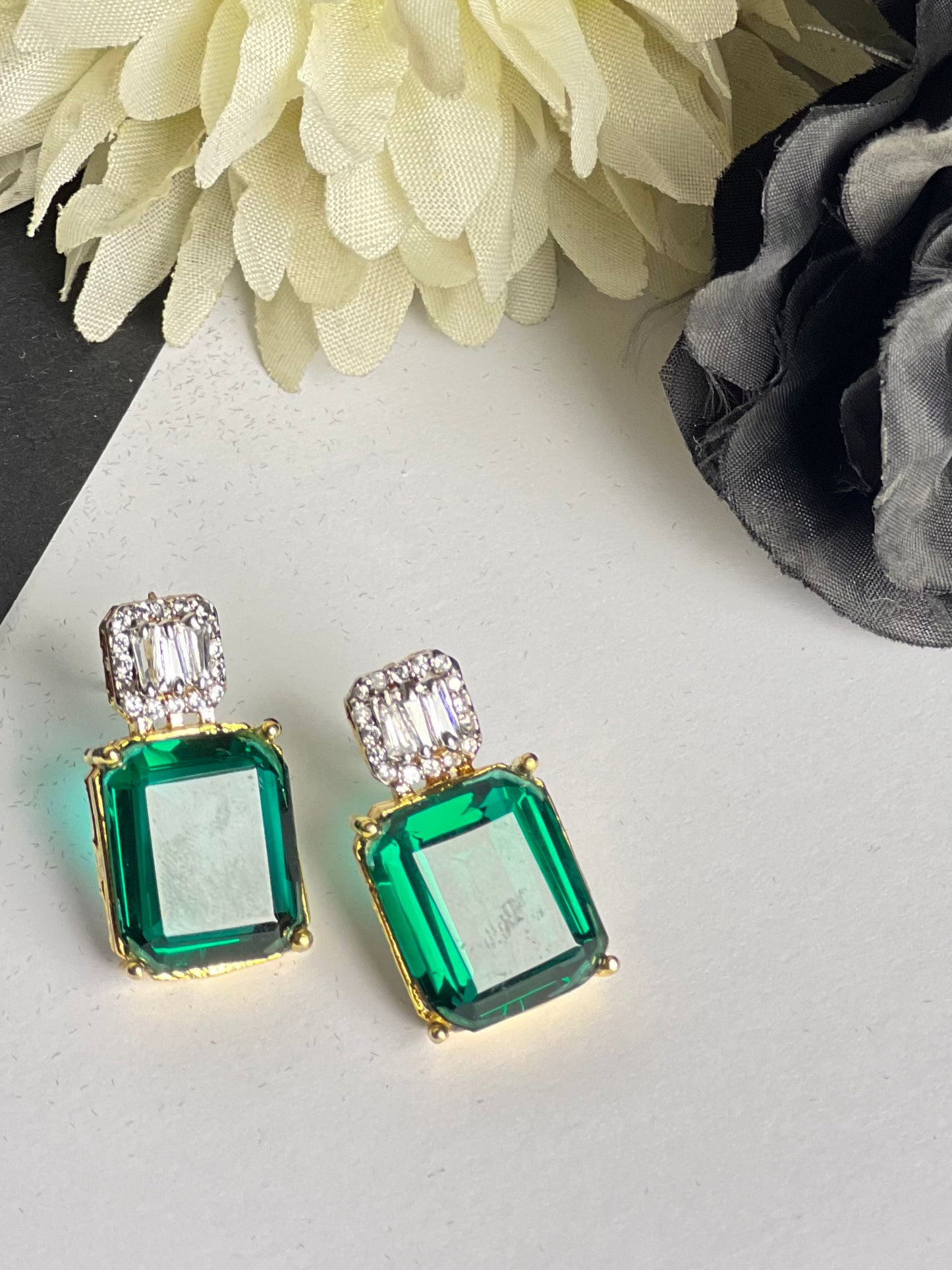 Emerald Luxe Glam