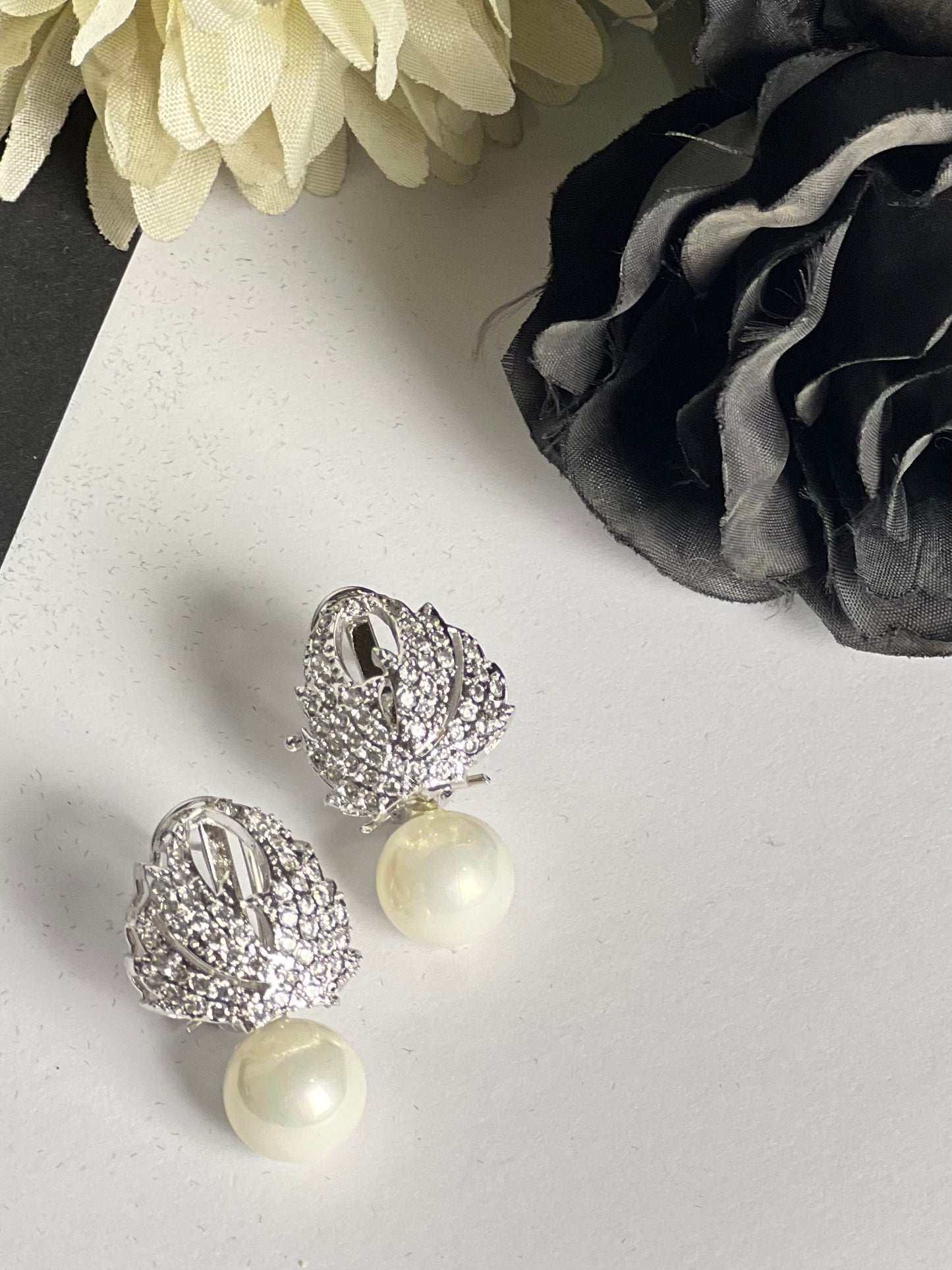 Timeless Pearl Radiance