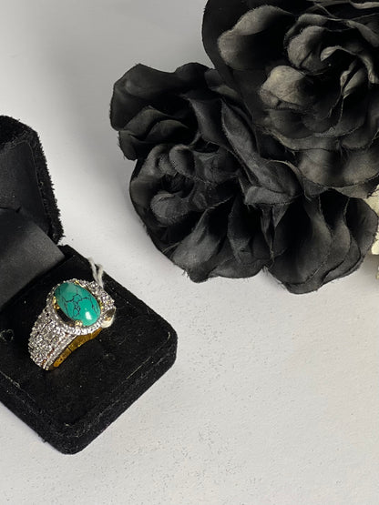 Turquoise Majesty
