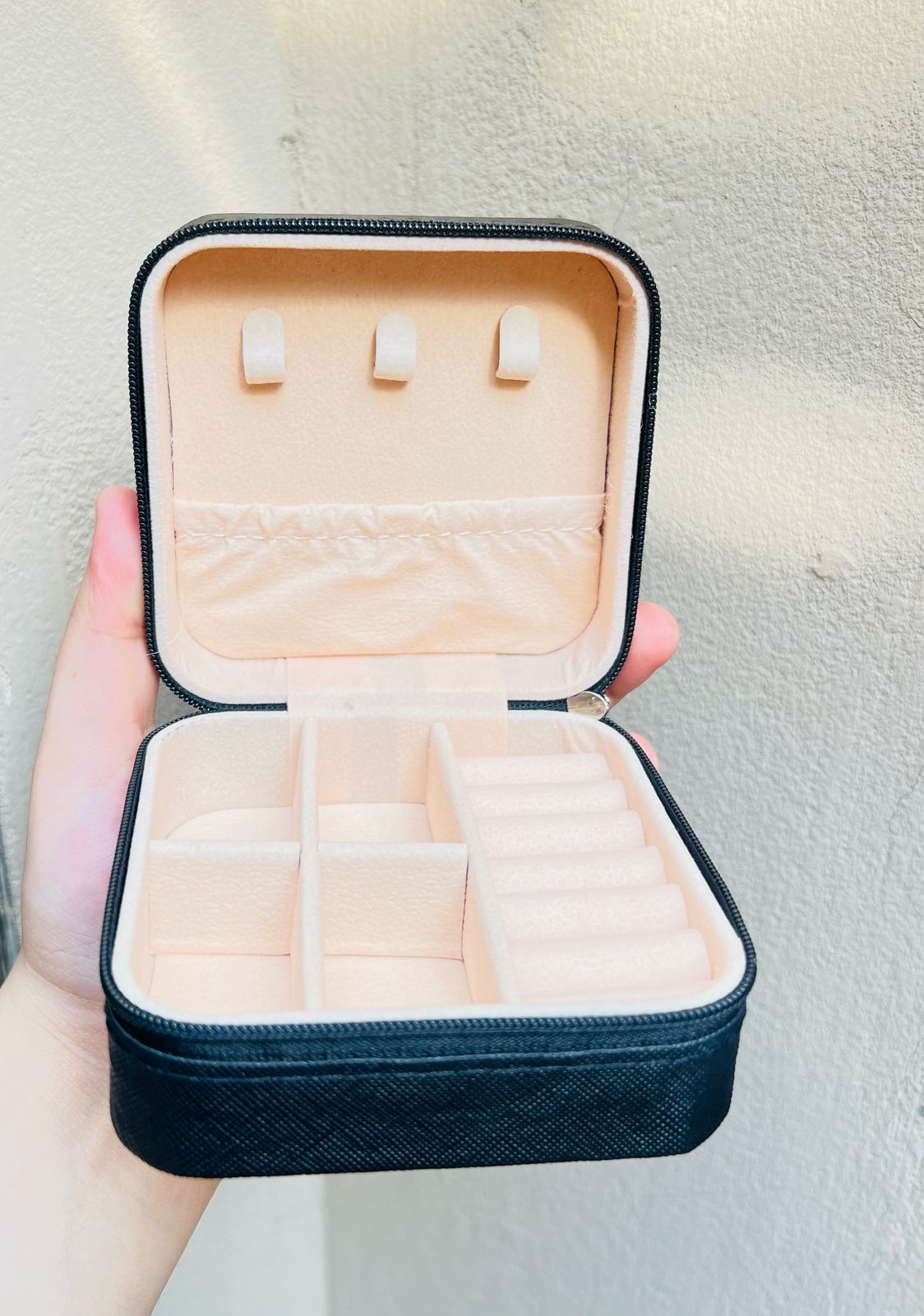 Mini jewelry box