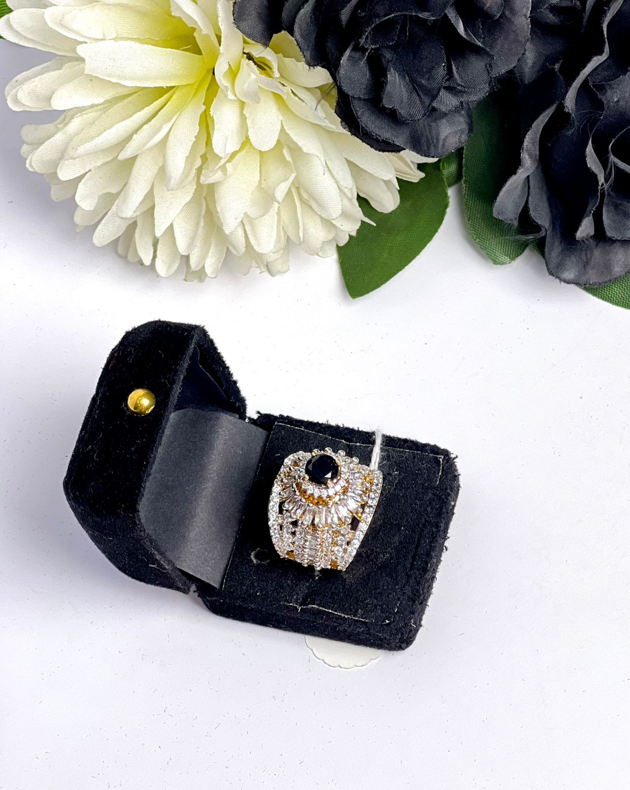 Avery ring
